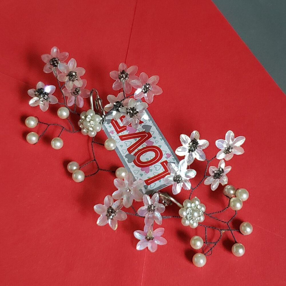 CRAZY PRETTY VINTAGE FLOWER EARRINGS